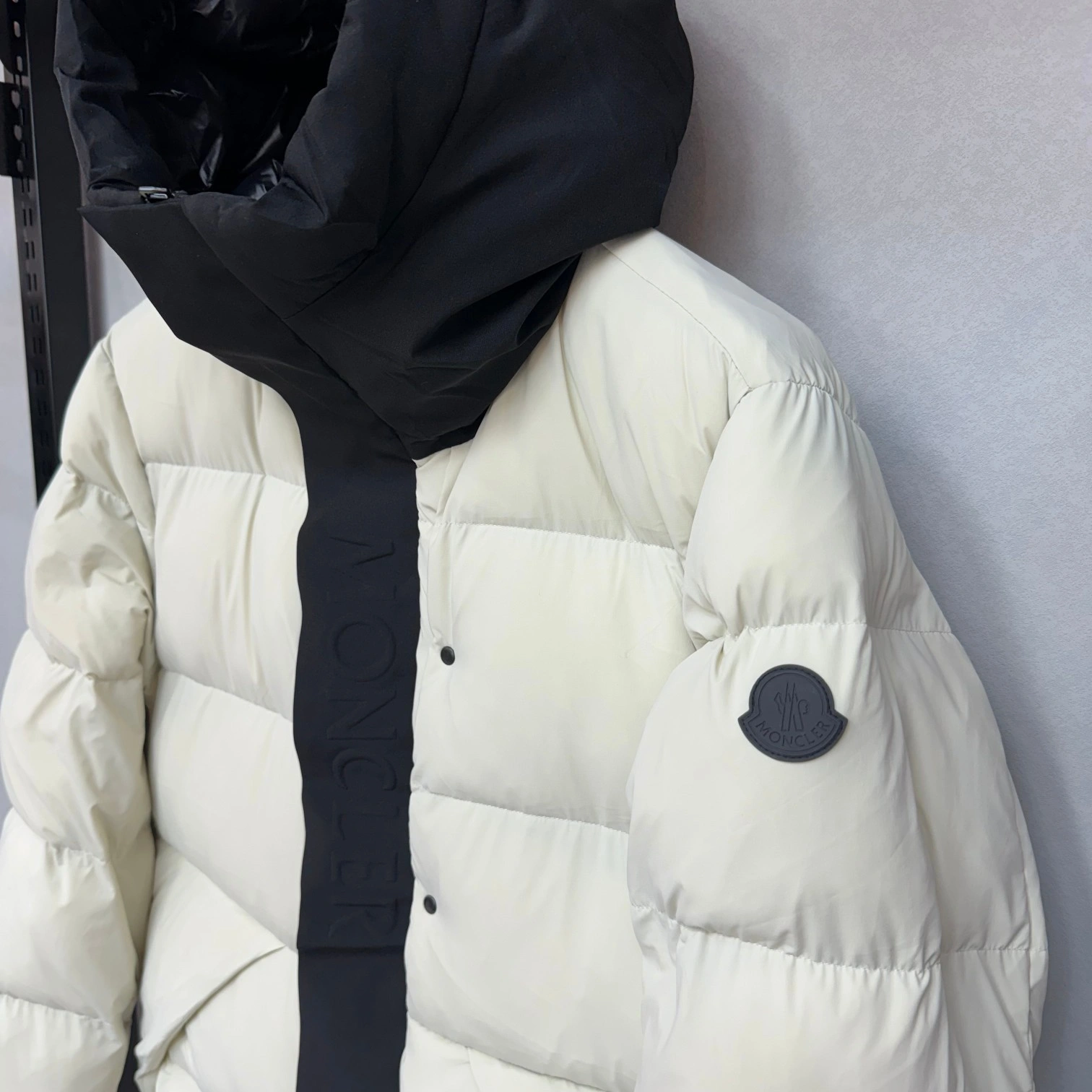 wg.luxury- 7o9385r Down jacket nylon white duck down 2colour item:E-F125H2254-2